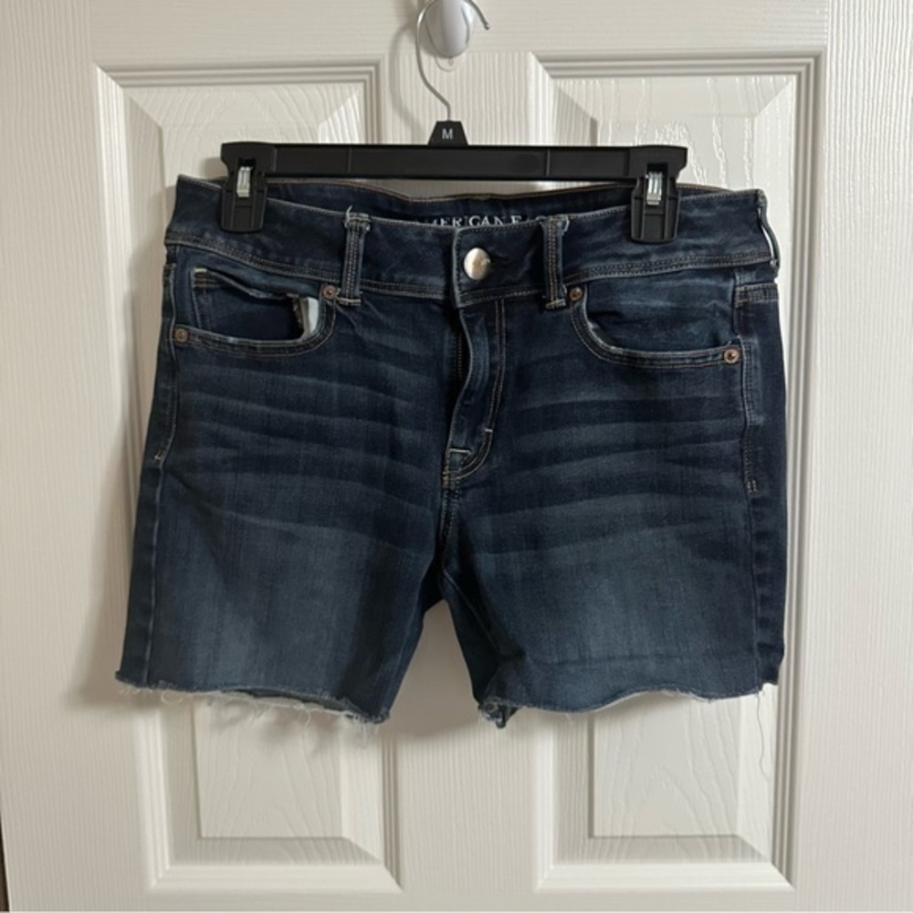 AEO kick boot cut off  horts sz 8